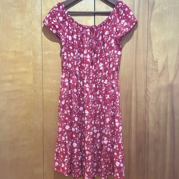 Indigo Rose Dresses & Skirts - Indigo Rose Womens Red Floral Scoopneck Dress-Sz L-Peasant-Prairie-Cottagecore